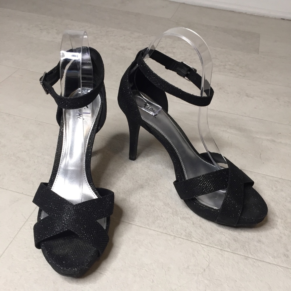 Fioni Heels Sz 7.5 Black Glitter Sparkly Stilettos